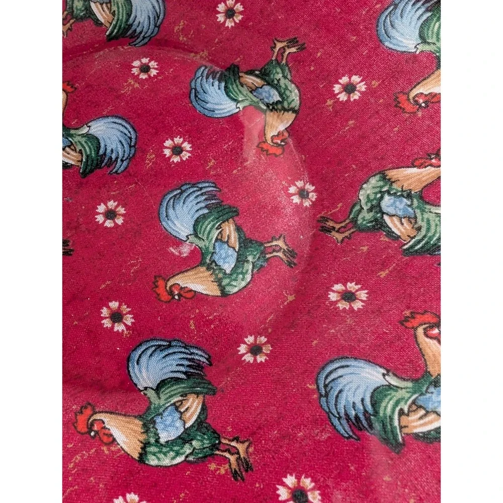 Red‎ Rooster Fabric Plate, 8in